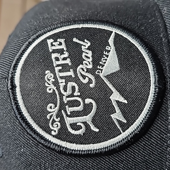 Nwot Lustre Pearl Dever Snapback Hat - Picture 2 of 6